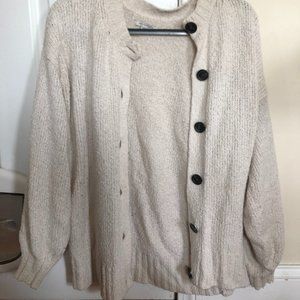 American Eagle White Cardigan Size S